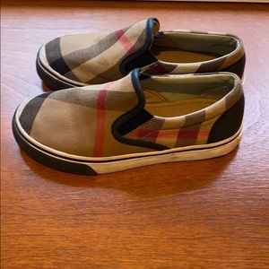 Burberry shoes